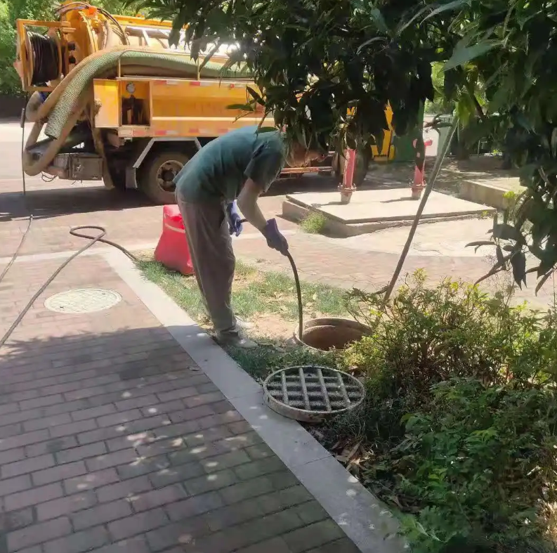 十月田镇市政排污管道清淤疏通——专业团队，让您全程省心！